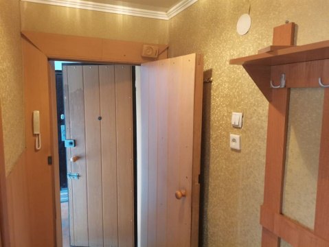 1-к квартира, 2/5 эт., 32м²