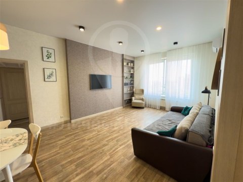 2-к квартира, 11/18 эт., 88м²