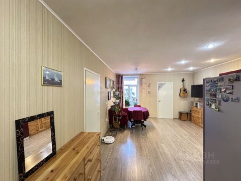 2-к квартира, 5/5 эт., 52м²