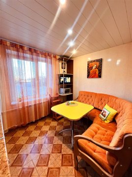 2-к квартира, 1/5 эт., 56м²