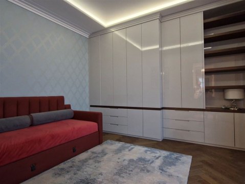 3-к квартира, 16/29 эт., 167м²